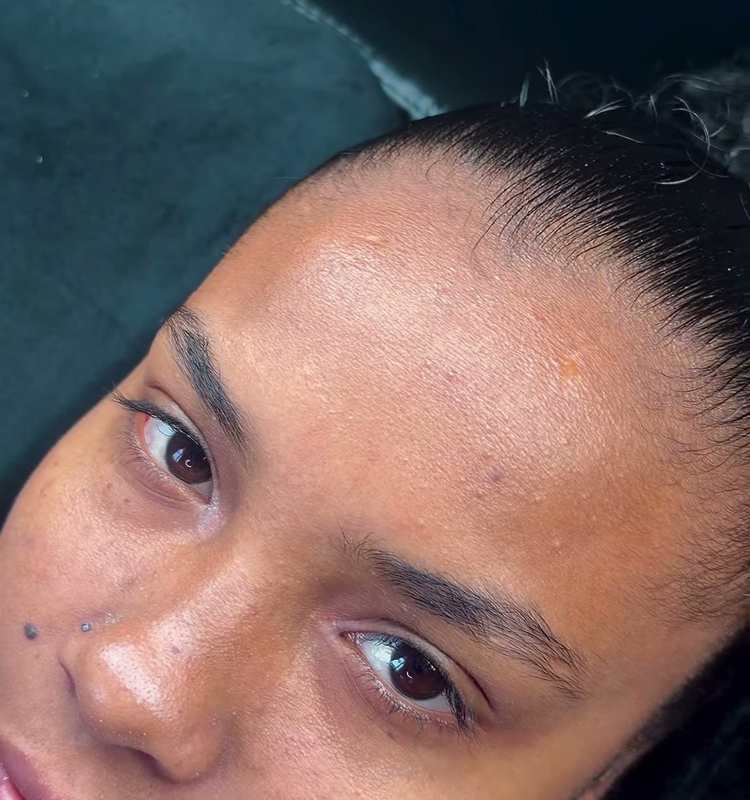 Client before her appointment, natural lashes